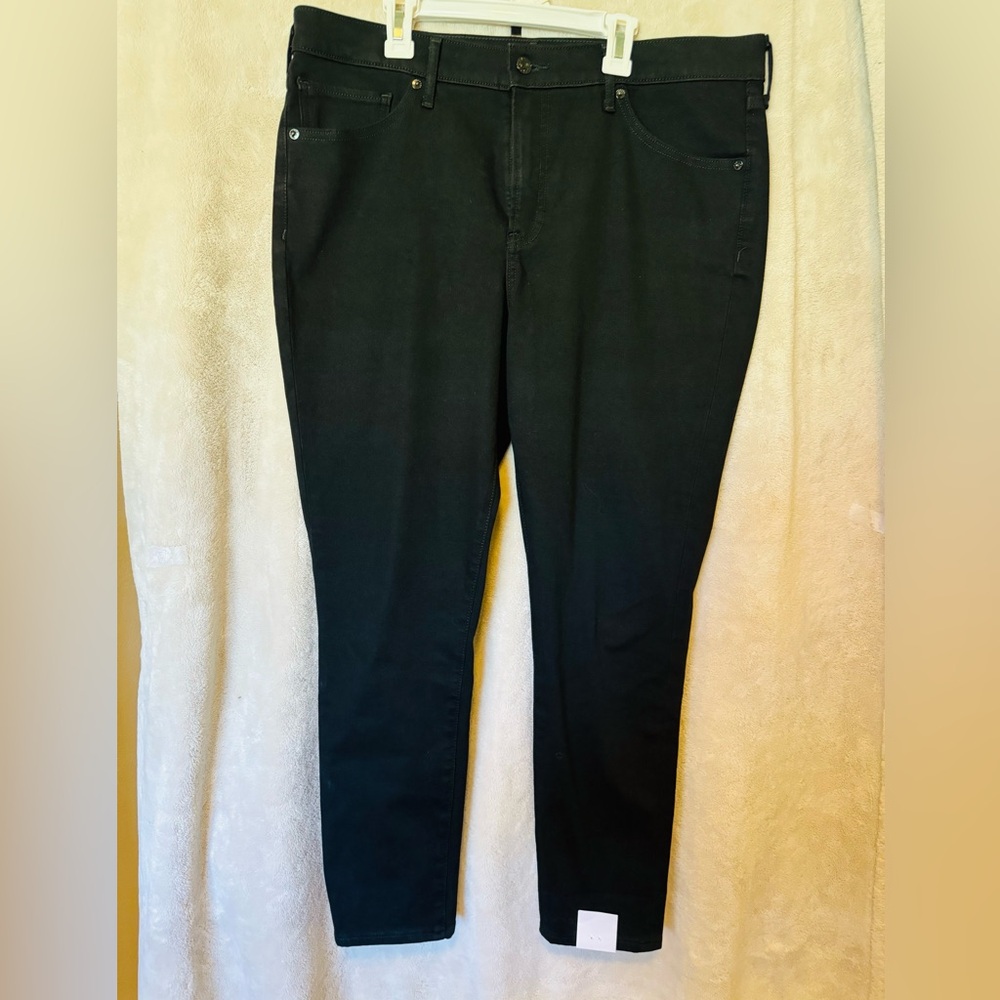 EXPRESS Women’s black denim skinny jeans SZ 14R NWOT